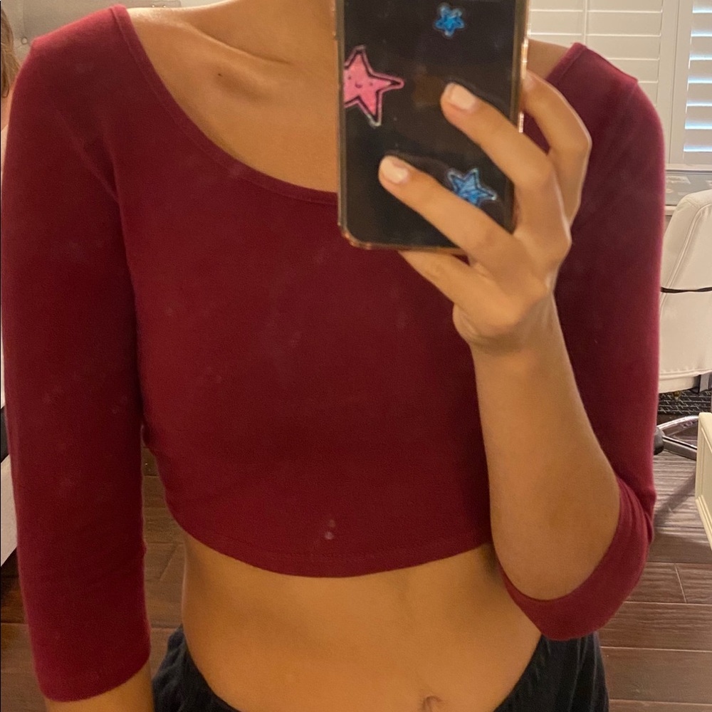 Burgundy quarter sleeve top